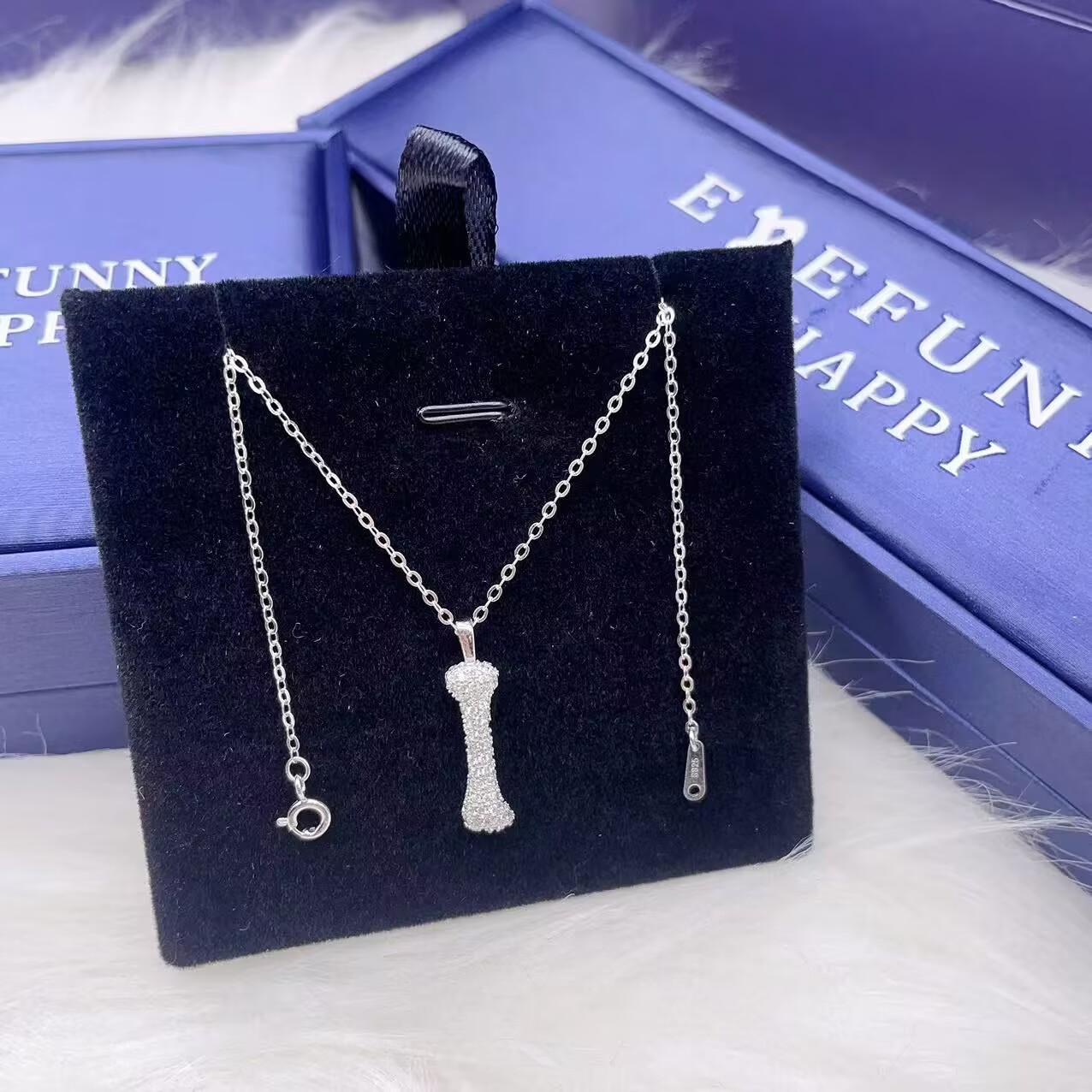 Upgraded version! Wang Yibo's  - Necklace Pendant 评论和价格