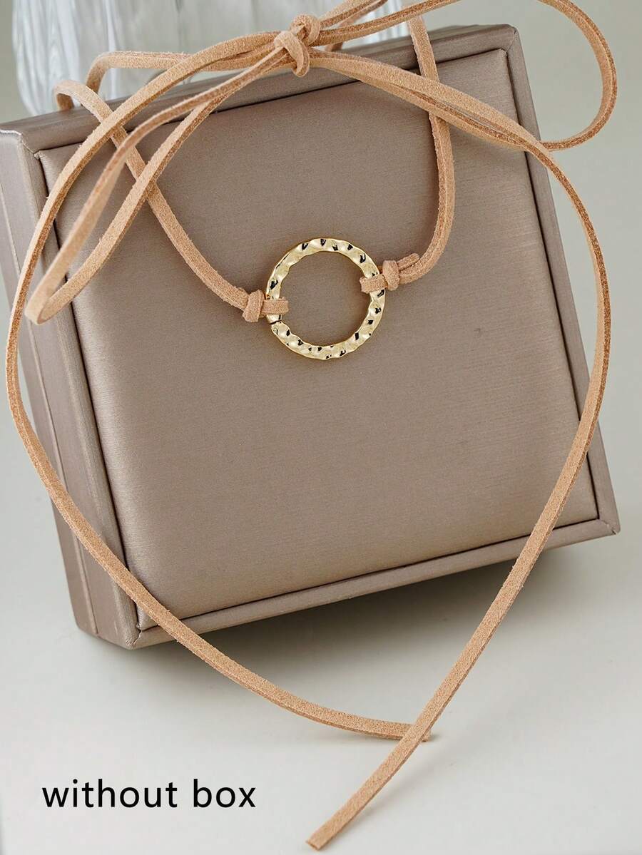 Charming Circular Pendant Chok - Necklace Pendant 评论和价格